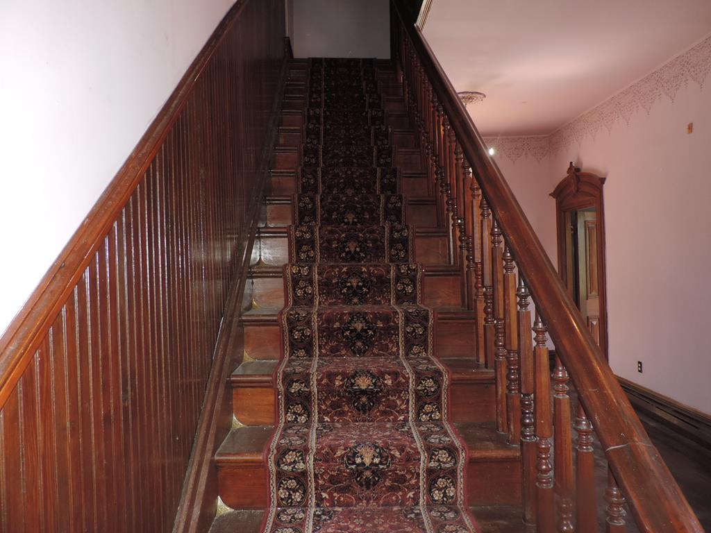 main floor staircase