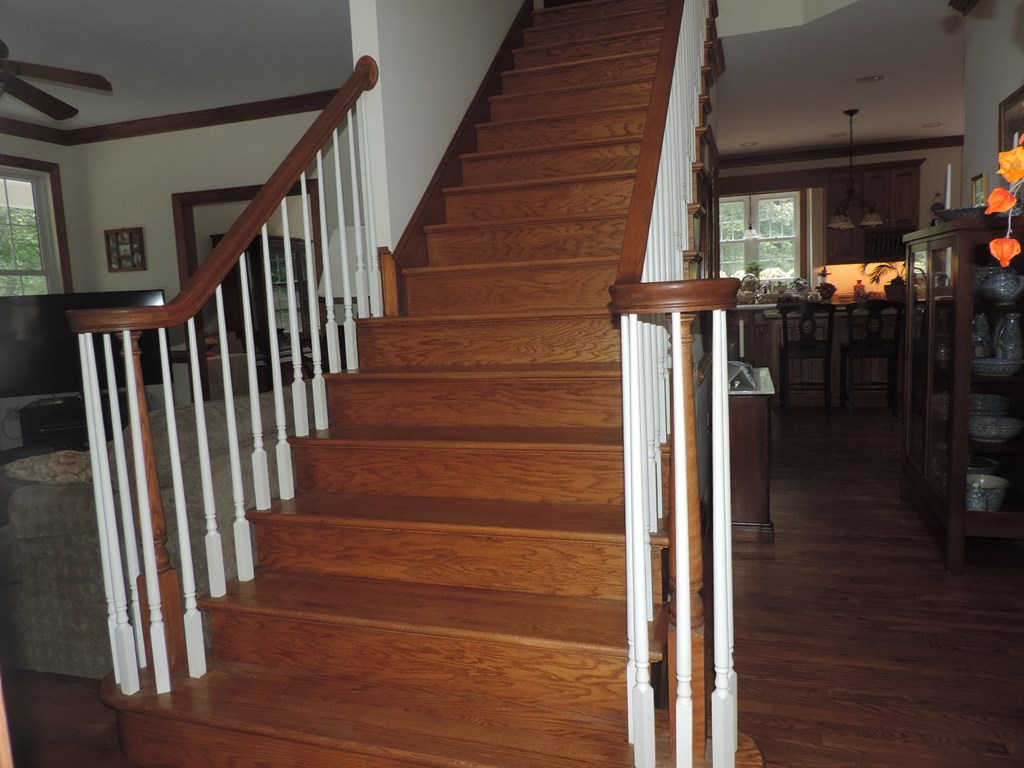 Front  Oak staircase